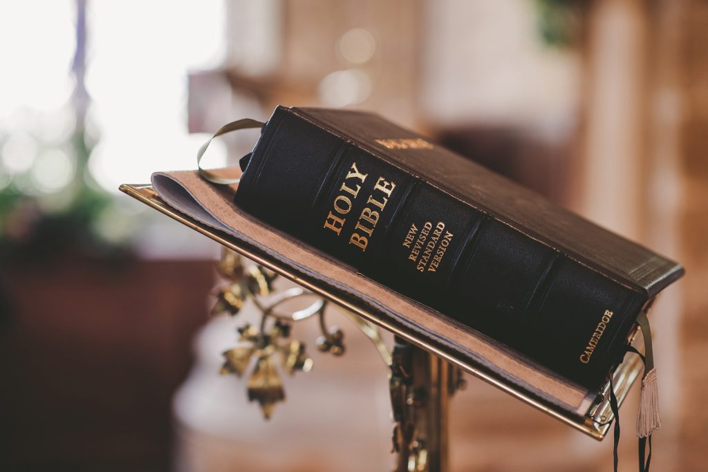Bible Gdad42b2de 1920 1024x683 1